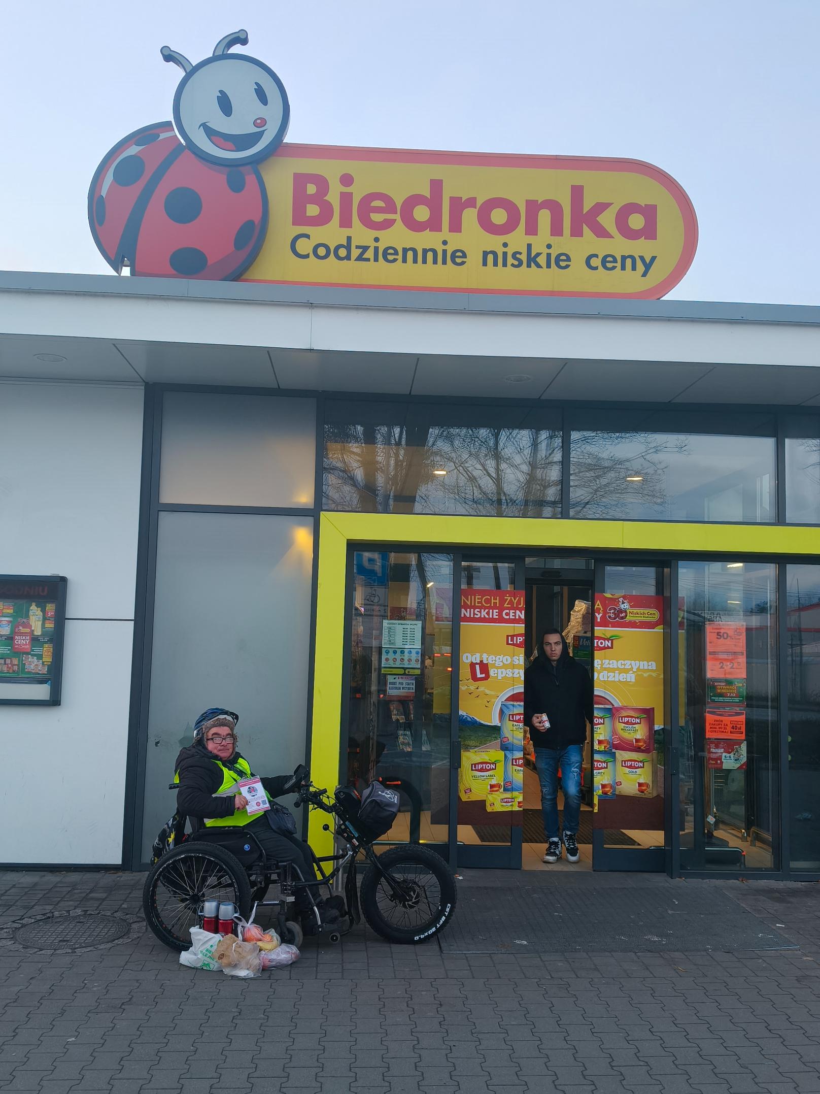 Zdjęcie do wpisu: Świąteczna bożonarodzeniowa zbiórka dla Zbyszka w Karczewie